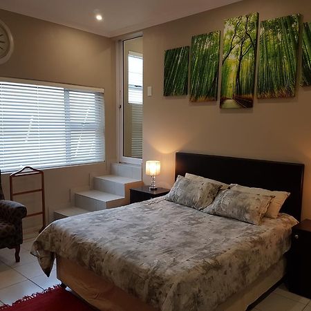Studio on Bourdeaux Parow Buitenkant foto