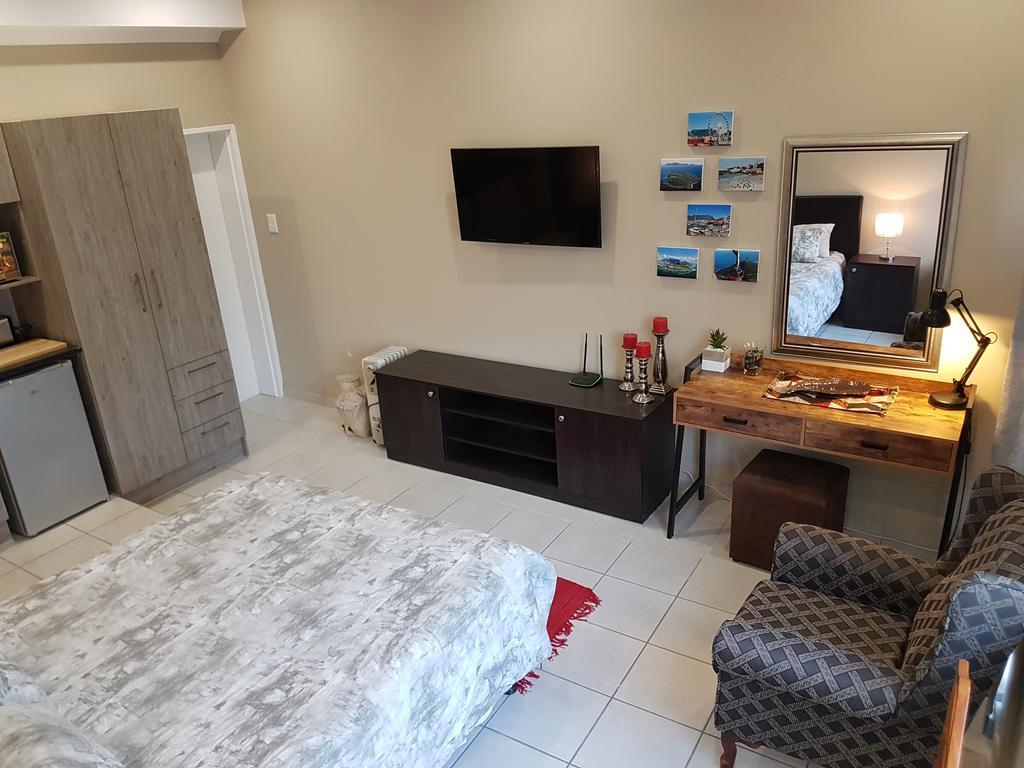 Studio on Bourdeaux Parow Buitenkant foto